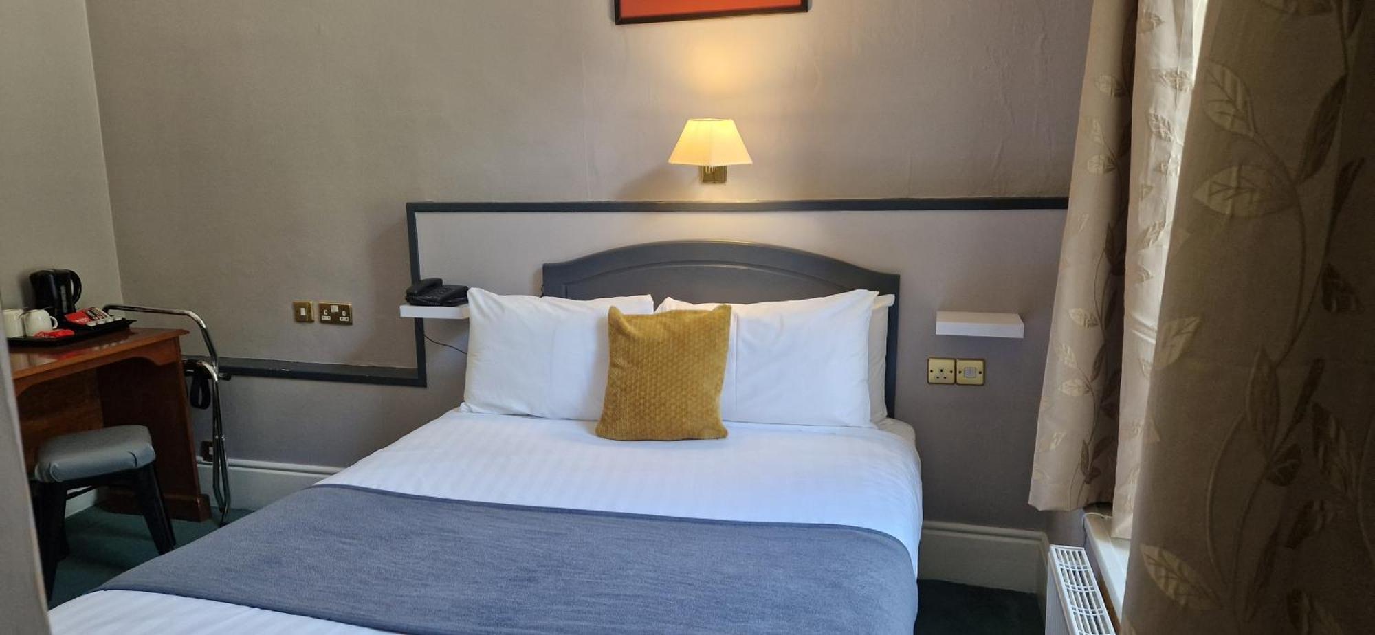 Commodore Hotel Ков Экстерьер фото